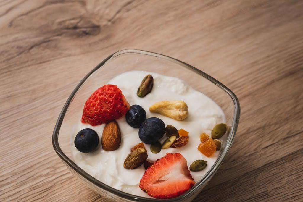 A bowl of yogurt