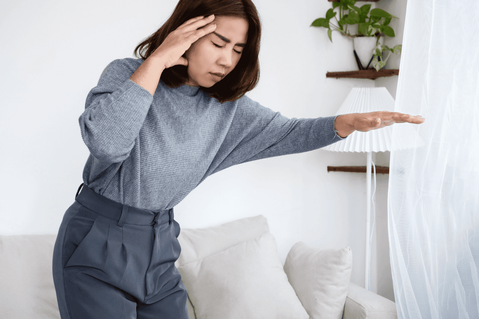 Dizzy When Standing Up? Here’s What to Know About POTS
